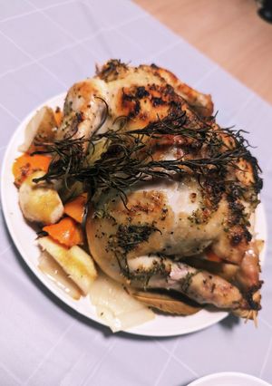 クリスマスに!丸ごとローストチキン-レシピのメイン写真