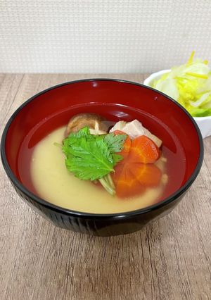 餅入りすまし汁【ここから栄養士】-レシピのメイン写真