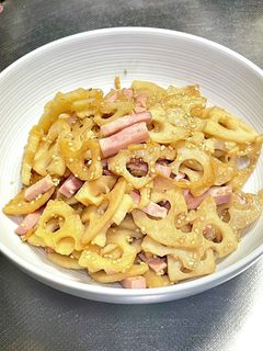 ハムとレンコンのオイマヨ炒め-レシピのメイン写真