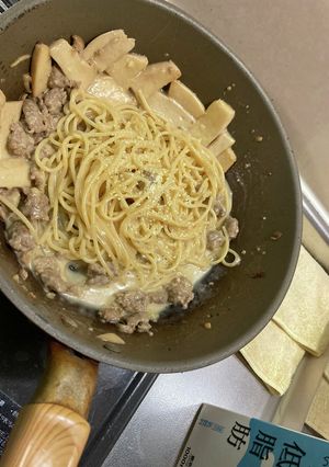 ハンバーグクリームスパゲティ-レシピのメイン写真