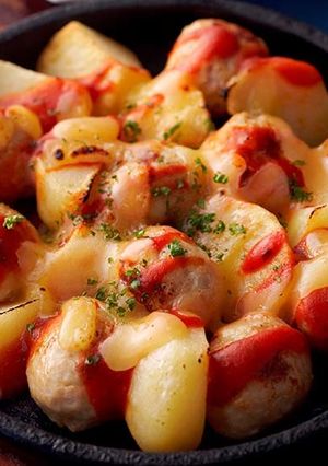 みつせ鶏だごジャガのピザ風鉄板焼き-レシピのメイン写真