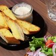 うちにある材料でツナとヨーグルトディップ