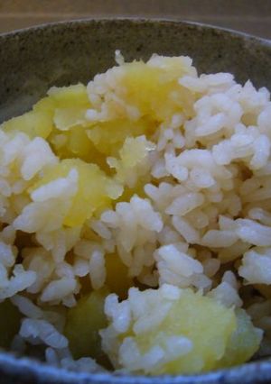 炊飯器で簡単★お芋ご飯★-レシピのメイン写真