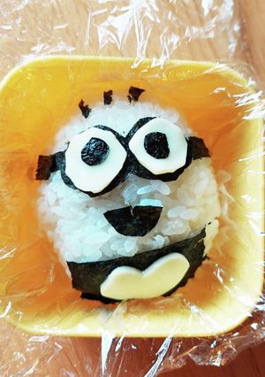 ミニオンズおにぎり-レシピのメイン写真
