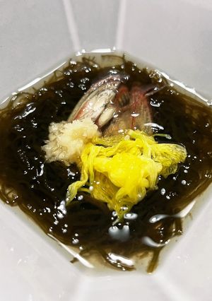 食用菊のもずく酢-レシピのメイン写真