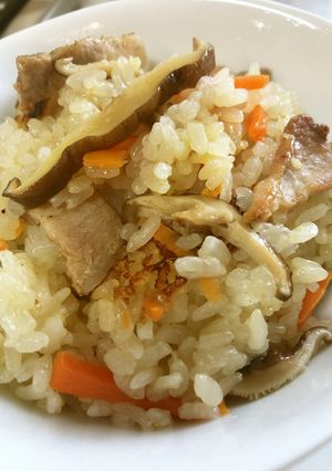 豚バラ・人参・干椎茸の炊き込みご飯-レシピのメイン写真