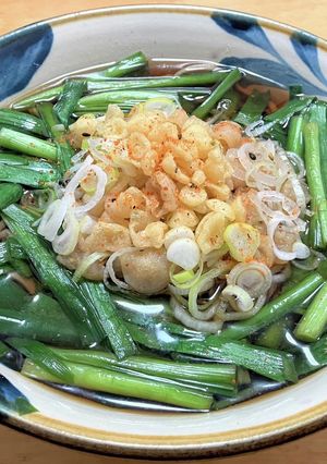 年越し蕎麦にニラ入りたぬき蕎麦はいかが-レシピのメイン写真