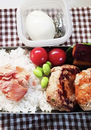 つくねバーグ弁当(12.27)-レシピのメイン写真