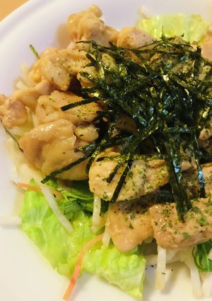 市販サラダ●和風鶏むね肉あまからソース-レシピのメイン写真