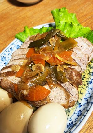 しっとり柔らか煮豚。クタクタ野菜も一緒に-レシピのメイン写真