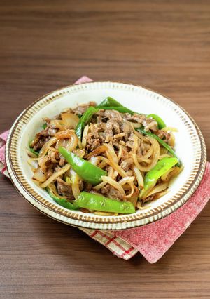 簡単!牛肉とピーマン玉ねぎのソース炒め-レシピのメイン写真