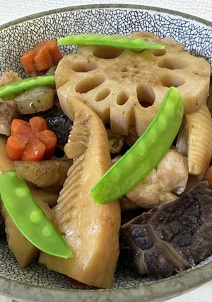 柔らか味染みの筑前煮(お煮しめ)-レシピのメイン写真