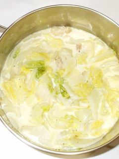 鶏肉白菜クリーム煮♪胸がつかえる簡単薬膳-レシピのメイン写真