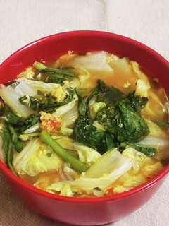 “海鮮チゲ白菜菊名春菊入り鍋風スープ”-レシピのメイン写真