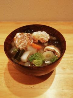 お餅の入った具だくさん味噌汁-レシピのメイン写真