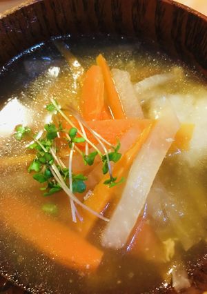 だいこん＆にんじんの根菜雑煮-レシピのメイン写真