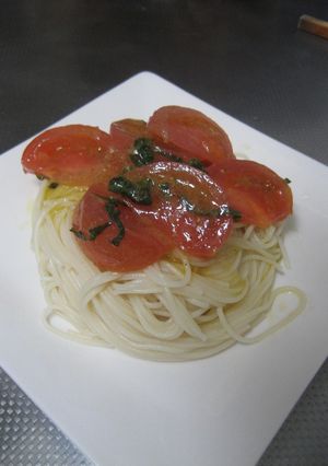 簡単本格/前菜にも◎トマトの冷製パスタ-レシピのメイン写真