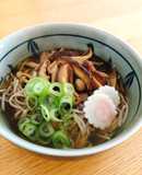 だしの旨みたっぷり＊きのこ蕎麦