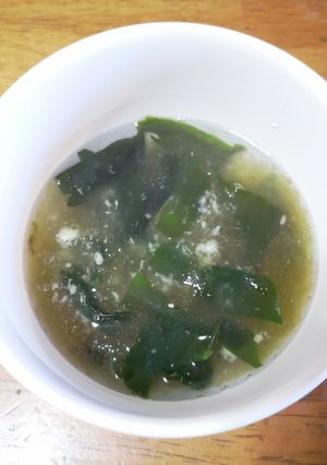 簡単(お湯を注ぐだけ)腸に優しいスープ-レシピのメイン写真