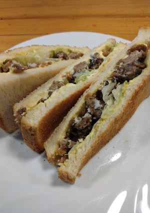 牛すじ肉のＨＯＴサンド-レシピのメイン写真