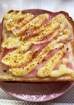 ベーコンチーズマヨパン-レシピのメイン写真