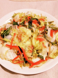 “白菜菊名春菊麺汁カニかま餅チーズ和え”-レシピのメイン写真