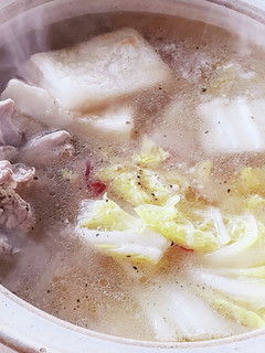鶏肉と白菜だけ鍋☆簡単夕食☆旨鶏☆餅入り-レシピのメイン写真