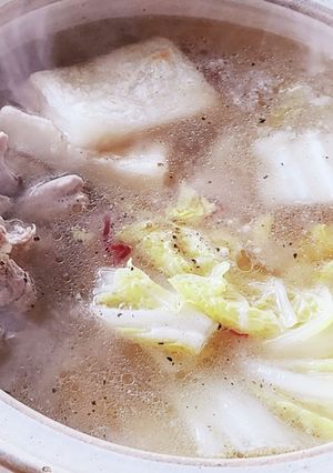 鶏肉と白菜だけ鍋☆簡単夕食☆旨鶏☆餅入り-レシピのメイン写真