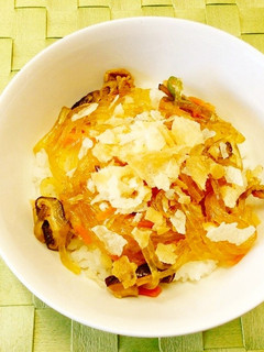 【保育園】パリパリ春巻き丼-レシピのメイン写真