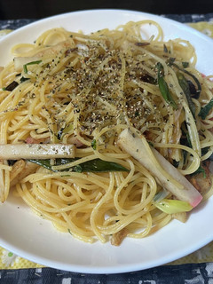 スパゲティ・かまぼこのペペロンチーノ-レシピのメイン写真