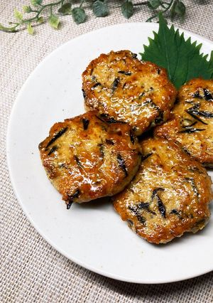 ひじきとごまの鶏つくね-レシピのメイン写真