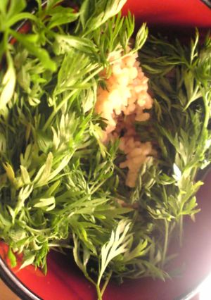 鶏挽肉と人参葉の混ぜご飯-レシピのメイン写真