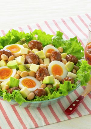 蒸し大豆とミートボールのパワーサラダ-レシピのメイン写真
