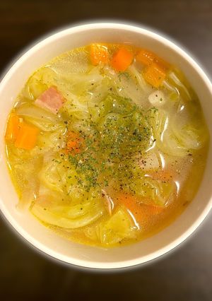 キャベツたっぷり！温まる野菜スープ-レシピのメイン写真