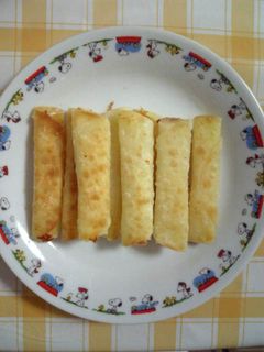 すご~く簡単☆餃子の皮でチーズ巻き♪-レシピのメイン写真