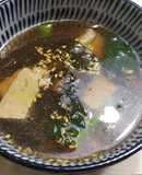 簡単！刺し身とワカメのお吸い物