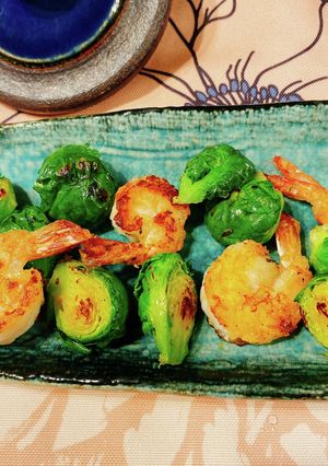エビと芽キャベツのソテー-レシピのメイン写真