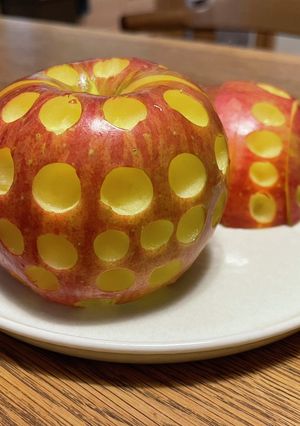 りんご　水玉模様　飾り切り-レシピのメイン写真