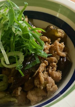 生姜が効いてる！鶏ひき肉と茄子の甘酢炒め-レシピのメイン写真