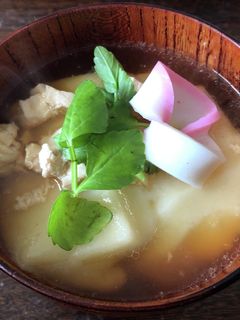 簡単!鶏出汁 お醤油のお雑煮!!-レシピのメイン写真