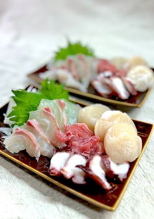 スーパーのお刺身を綺麗に盛り付ける！-レシピのメイン写真