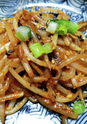 3分でおつまみ！簡単もやし辛味噌炒め！-レシピのメイン写真