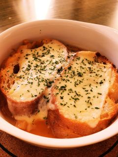 即席!!オニオングラタンスープ-レシピのメイン写真
