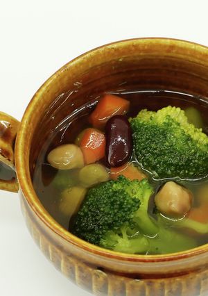 ブロッコリーとお豆のスープ-レシピのメイン写真