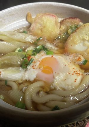 かまぼこの天ぷらの鍋焼きうどん-レシピのメイン写真