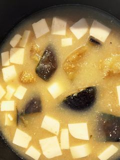 簡単揚げなすのお味噌汁-レシピのメイン写真