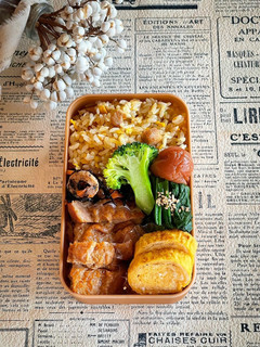 展開できる!鶏もも肉の香味ごちそう煮-レシピのメイン写真