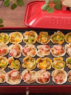 餃子の皮で一口ピザ(サラダチキン使用)-レシピのメイン写真