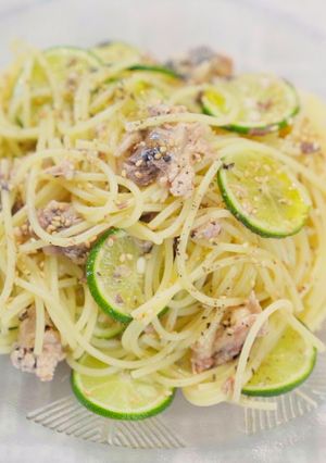 すだちが主役の鯖缶スパゲッティ-レシピのメイン写真