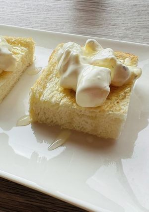 サワークリームとカズノコのトースト-レシピのメイン写真